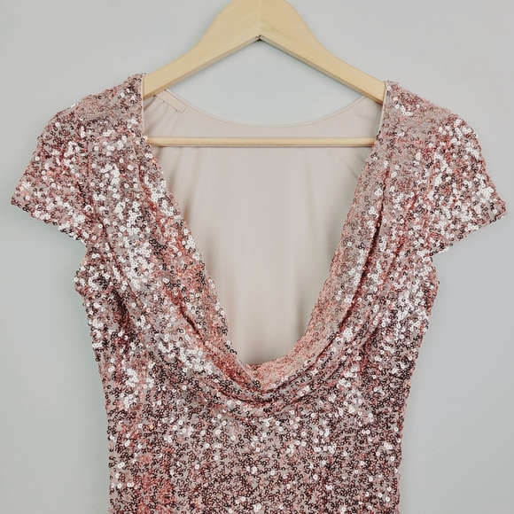 Belle Badgley Mischka Manhattan Dress Size 10 Blush Pink Sequins Cowl Back NWT - Picture 9 of 11